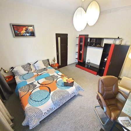 Global Downtown Apartments - Universitate - Calea Victoriei Βουκουρέστι Εξωτερικό φωτογραφία