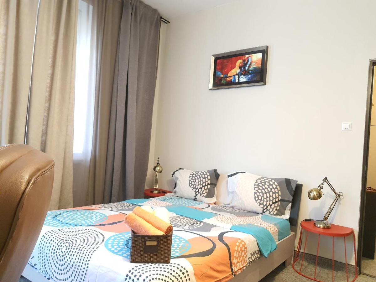Global Downtown Apartments - Universitate - Calea Victoriei Βουκουρέστι Εξωτερικό φωτογραφία