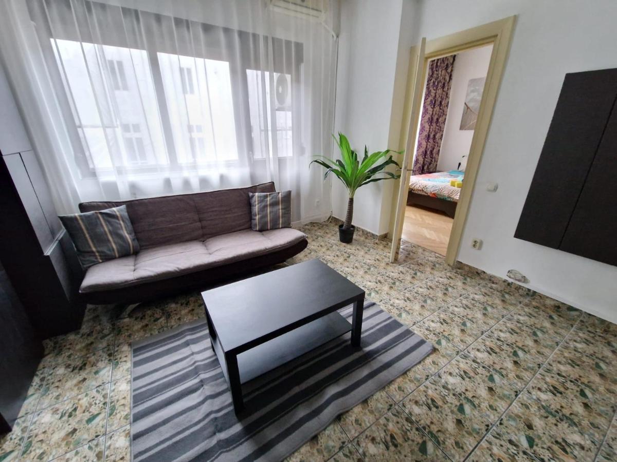 Global Downtown Apartments - Universitate - Calea Victoriei Βουκουρέστι Εξωτερικό φωτογραφία